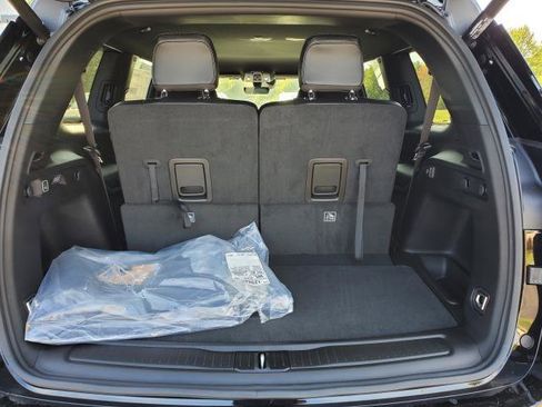 New 2025 Jeep Grand Cherokee L Limited w/ Black Appearance Package image 27