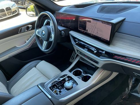 Certified 2024 BMW X7 M60i w/ Executive Package AWD/4WD image 32