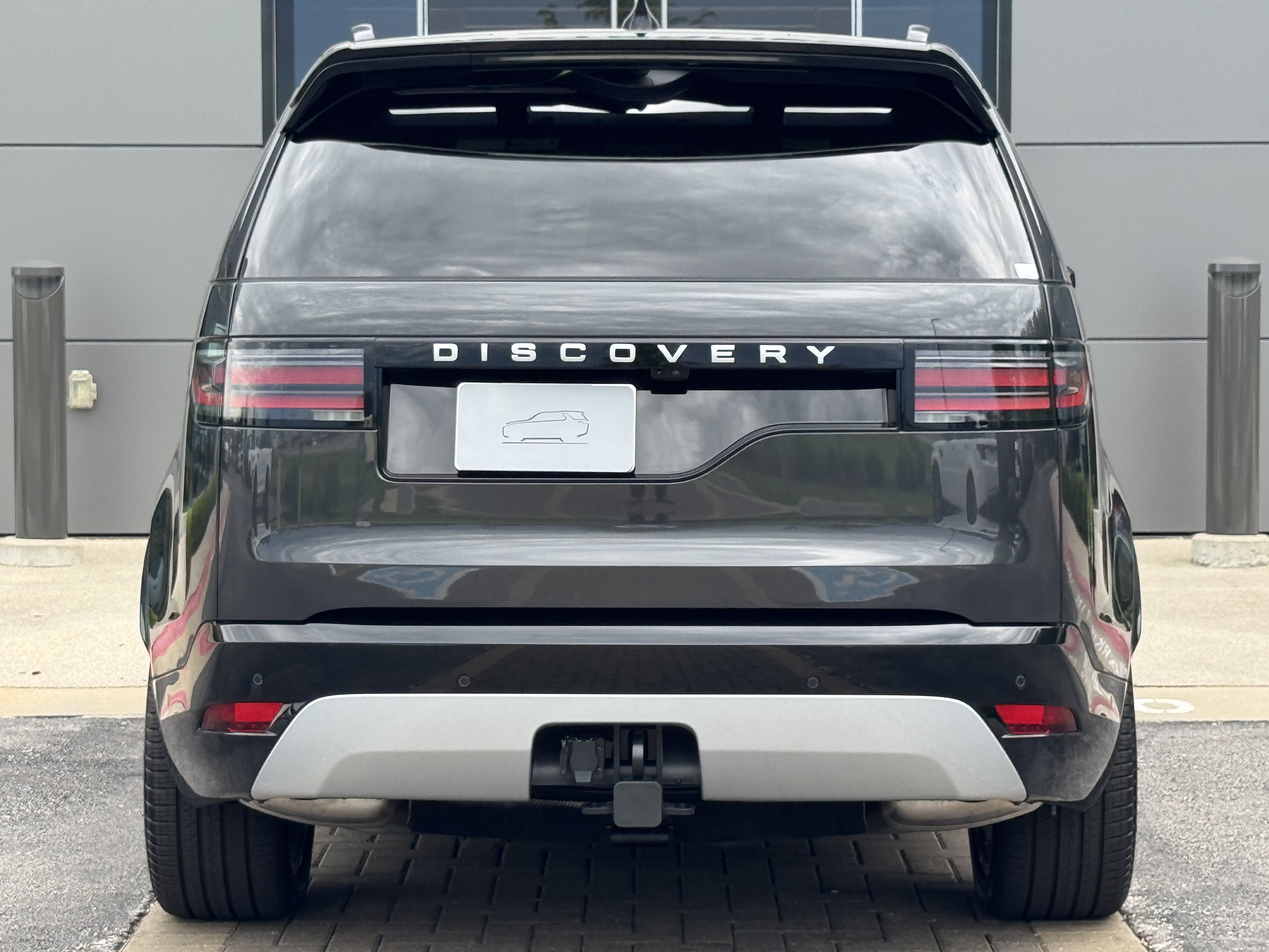 New 2026 Land Rover Discovery Limited Edition AWD/4WD image 7