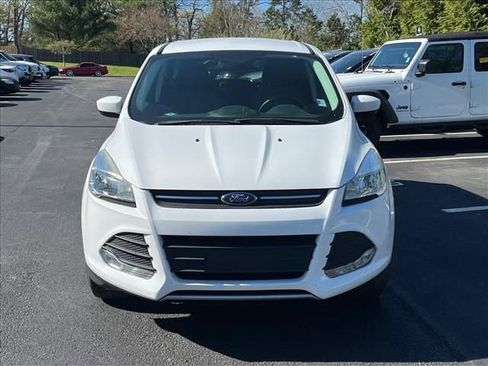 Used 2016 Ford Escape SE image 3