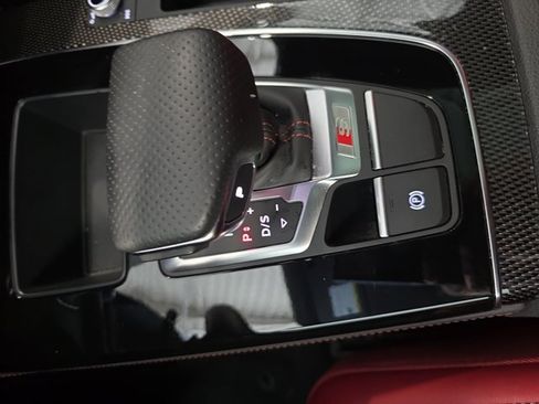 Used 2024 Audi SQ5 Premium Plus w/ Premium Plus Package AWD/4WD image 25