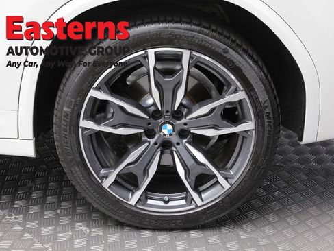 Used 2023 BMW X3 xDrive30i w/ M Sport Package AWD/4WD image 8