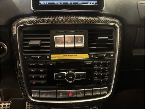 Used 2016 Mercedes-Benz G 63 AMG 4MATIC image 14