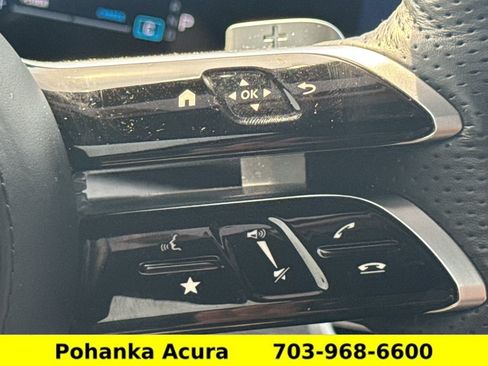 Used 2024 Mercedes-Benz GLS 450 4MATIC image 12