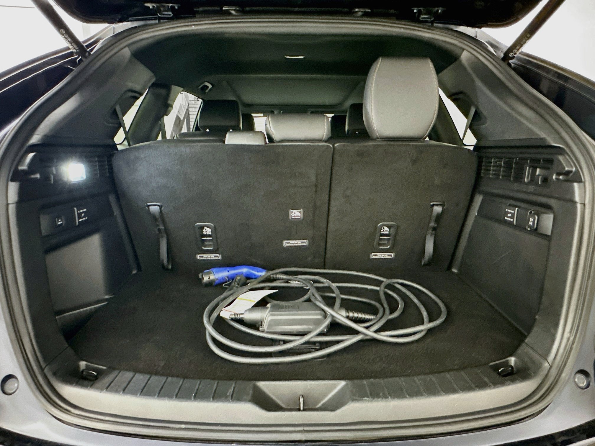 Used 2024 MAZDA CX-90 Plug-In Hybrid w/ Premium Plus AWD/4WD image 32