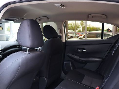Used 2021 Nissan Sentra SV FWD image 34