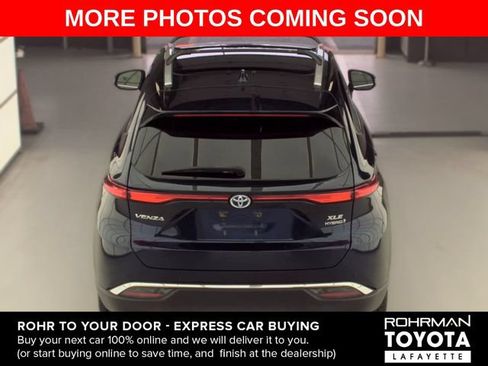 Used 2022 Toyota Venza XLE AWD/4WD image 5