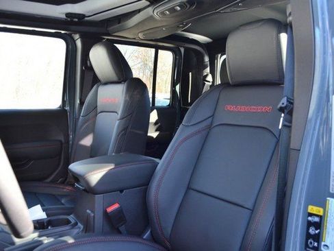 New 2026 Jeep Gladiator Rubicon image 15