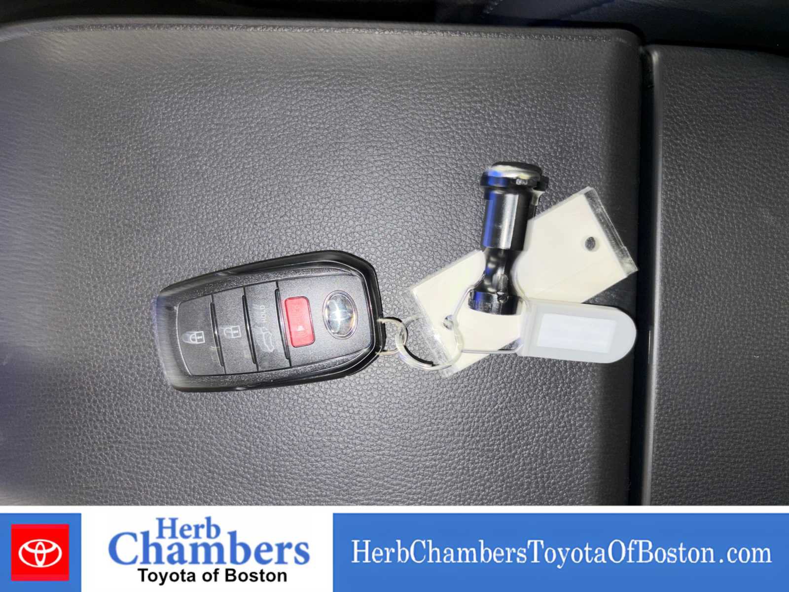 Used 2026 Toyota 4Runner TRD Off-Road Premium AWD/4WD image 9