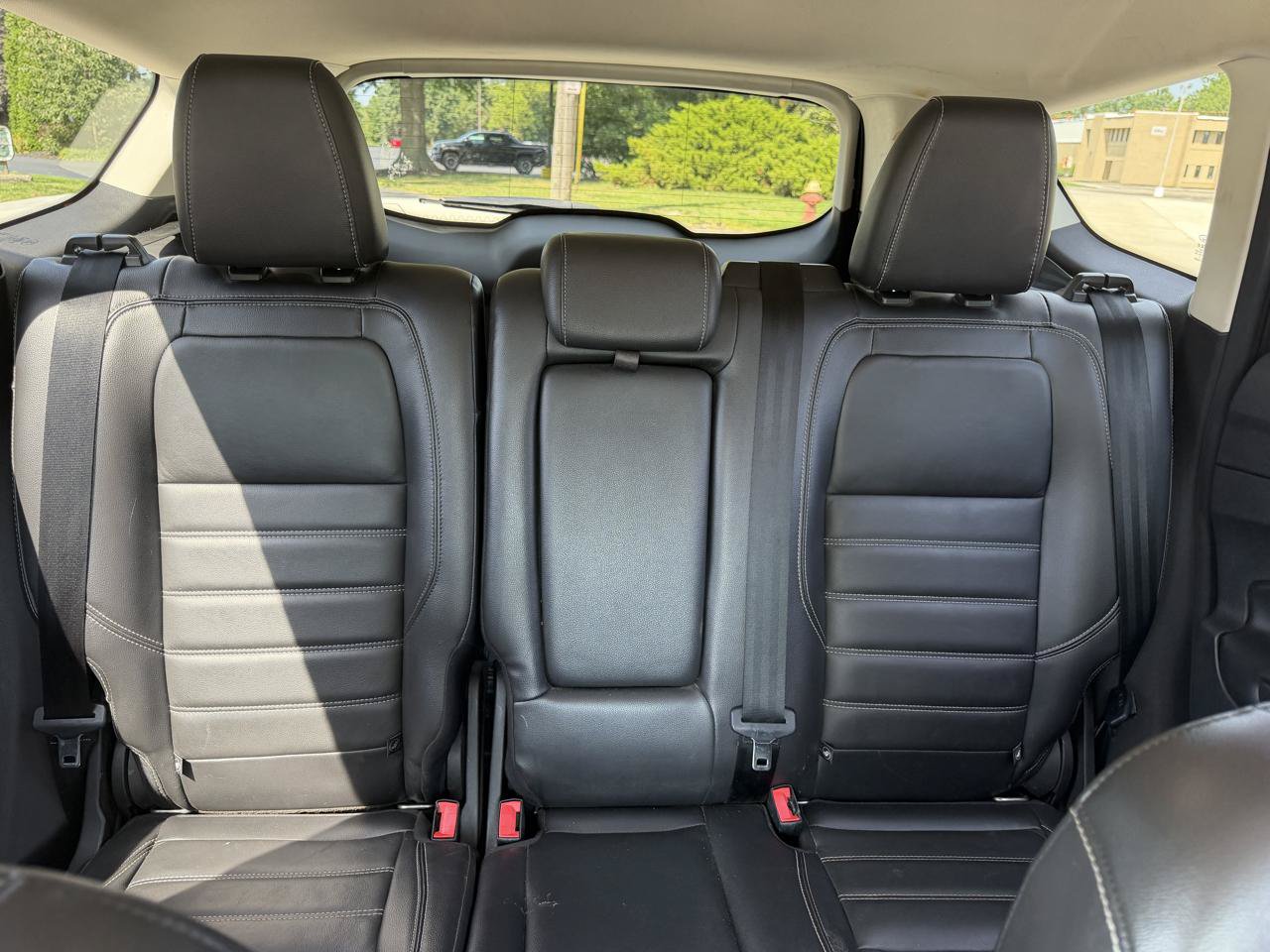 Used 2017 Ford Escape Titanium AWD/4WD image 12