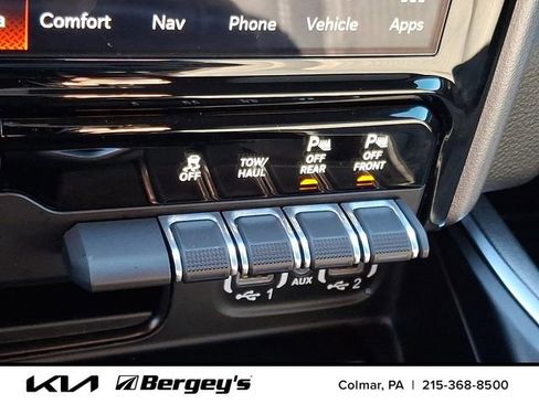 Used 2024 RAM 1500 Big Horn image 25
