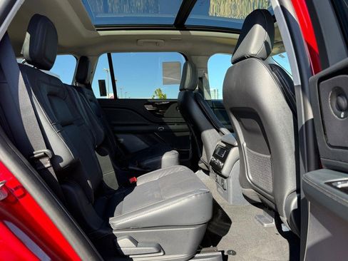 New 2026 Lincoln Aviator Reserve w/ Jet Appearance Package image 6