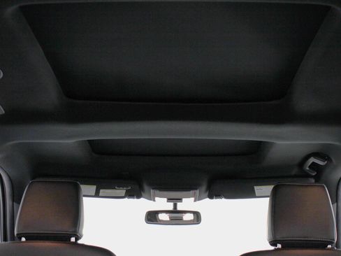 Used 2018 Ford Explorer Limited image 72