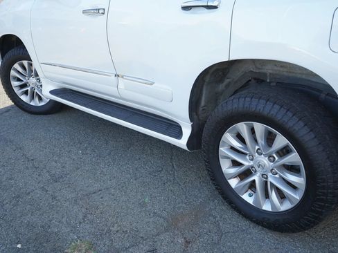 Used 2015 Lexus GX 460 AWD/4WD image 6