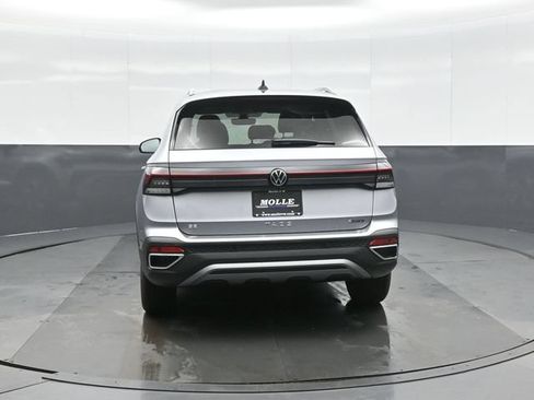 New 2026 Volkswagen Taos SE AWD/4WD image 6