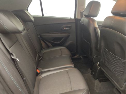 Used 2015 Chevrolet Trax LT w/ LT Plus Package FWD image 19