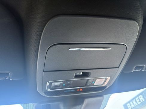 Used 2021 Ford F150 Lariat image 27