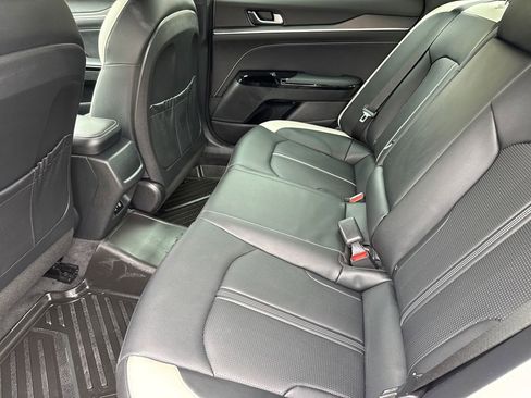Used 2025 Kia K5 GT-Line w/ GT-Line Premium Package FWD image 17