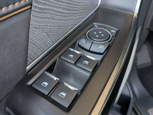 Used 2023 Ford F150 Platinum w/ Equipment Group 701A High image 25