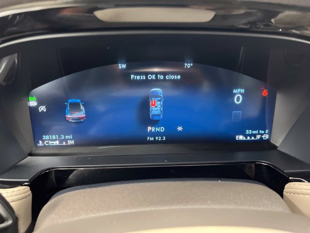 Certified 2023 Lincoln Corsair AWD w/ Equipment Group 101A image 16