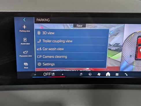 Used 2025 BMW X3 xDrive30i w/ Premium Package image 27