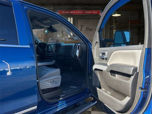 Used 2019 Chevrolet Silverado 2500 LTZ w/ Duramax Plus Package image 17