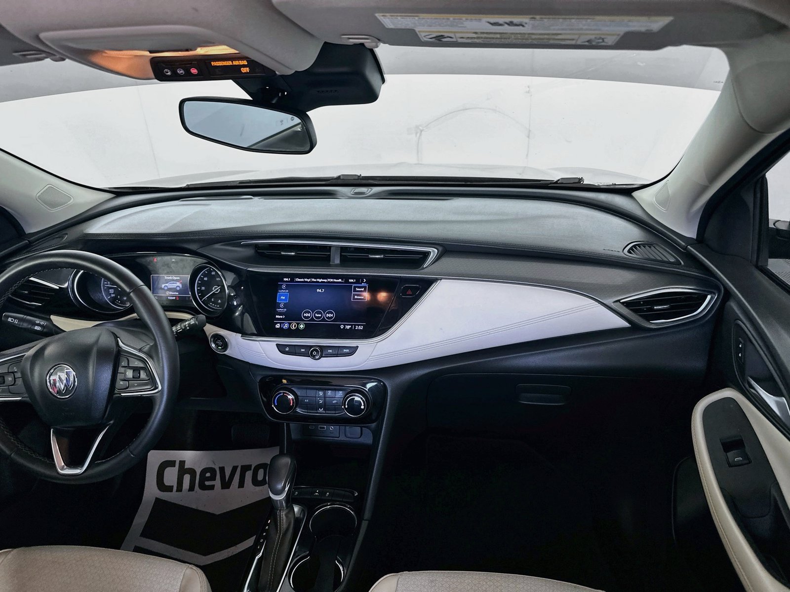 Used 2021 Buick Encore GX Preferred w/ Sport Touring Package FWD image 22