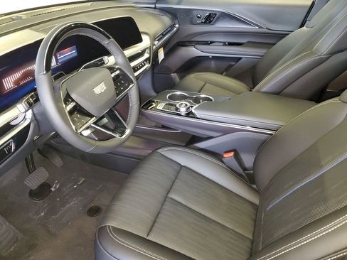 New 2026 Cadillac Lyriq Sport w/ LPO, ONYX Package RWD image 15