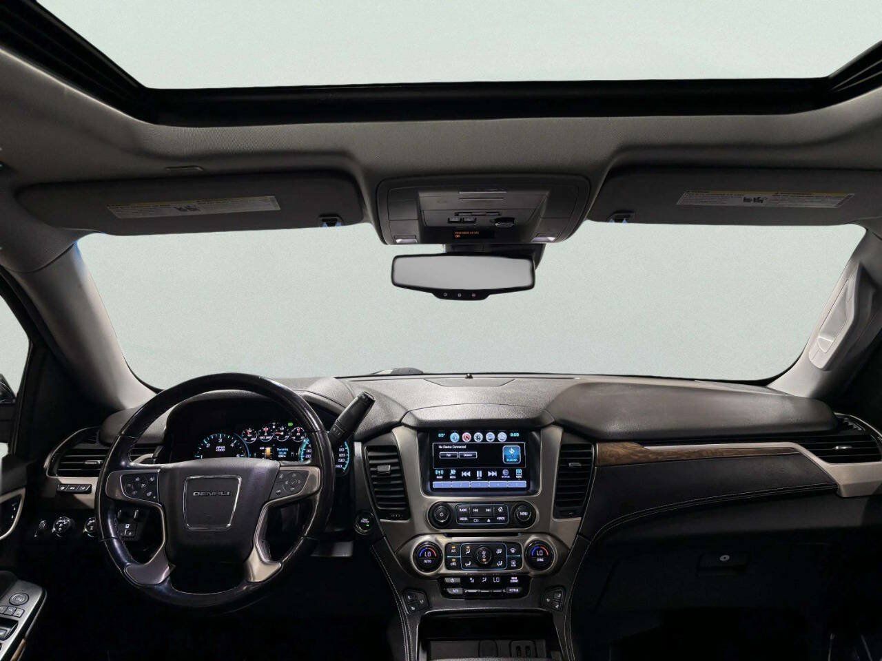 Used 2019 GMC Yukon XL Denali w/ Open Road Package AWD/4WD image 26