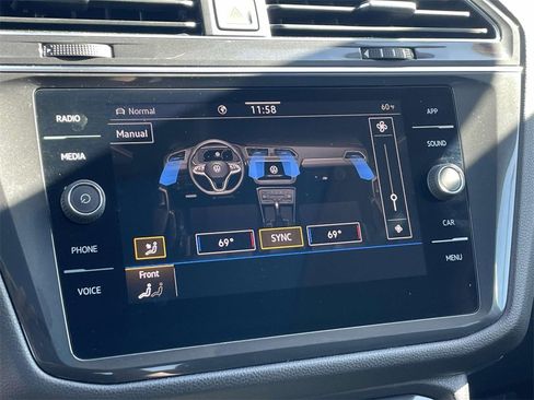 Certified 2022 Volkswagen Tiguan SE image 26