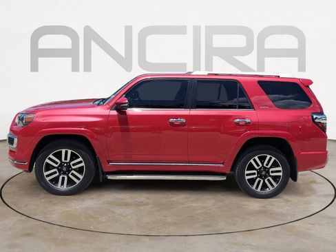 Used 2022 Toyota 4Runner Limited AWD/4WD image 7