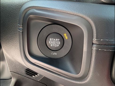 Used 2024 Jeep Wrangler Unlimited Rubicon 392 AWD/4WD image 8