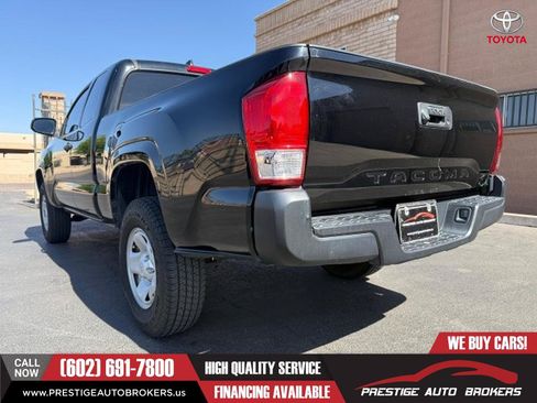 Used 2021 Toyota Tacoma SR RWD image 14