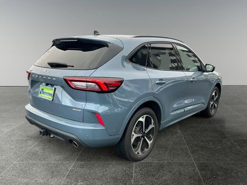 Used 2024 Ford Escape ST-Line Elite w/ Premium Technology Package image 7