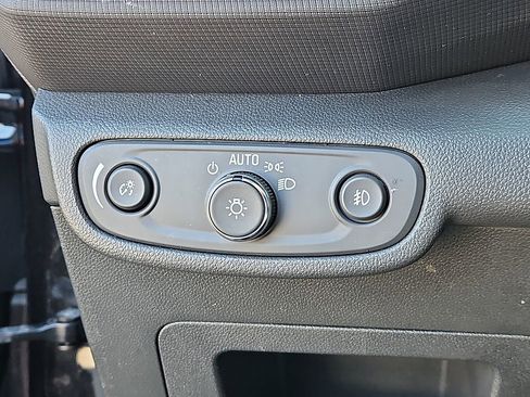 Used 2023 Chevrolet TrailBlazer RS image 21