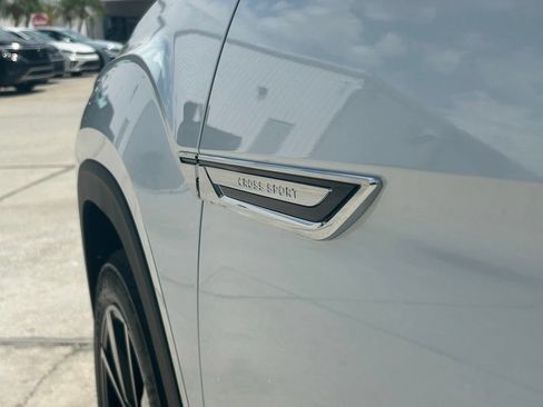 New 2026 Volkswagen Atlas Cross Sport SEL Premium R-Line AWD/4WD image 30