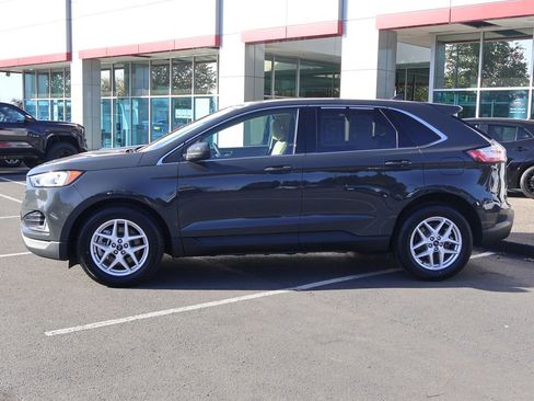 Used 2021 Ford Edge SEL w/ Cargo Accessory Package image 3