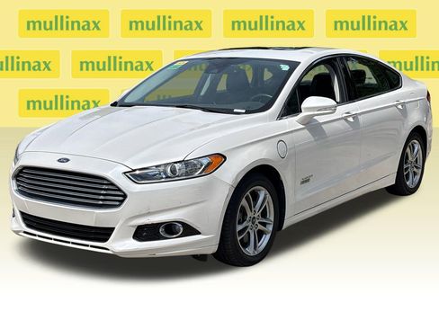Used 2015 Ford Fusion Energi Titanium w/ Driver Assist Package FWD image 14