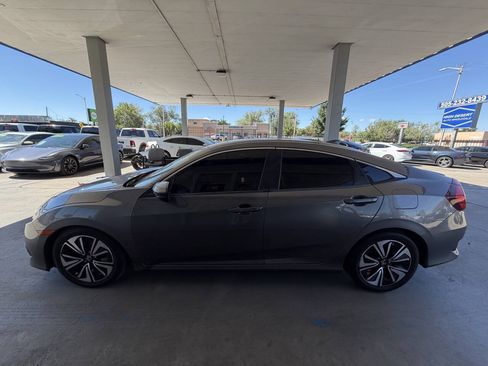Used 2018 Honda Civic EX-T image 5