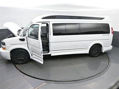 Used 2022 GMC Savana 2500 Explorer Conversion Van image 37