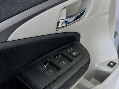 Used 2021 Honda Pilot EX image 18