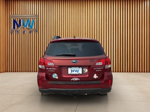 Used 2012 Subaru Outback 3.6R Limited AWD/4WD image 16