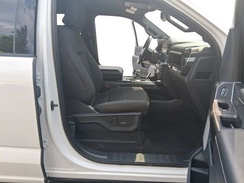 Used 2022 Ford F150 XLT w/ Equipment Group 302A High AWD/4WD image 17