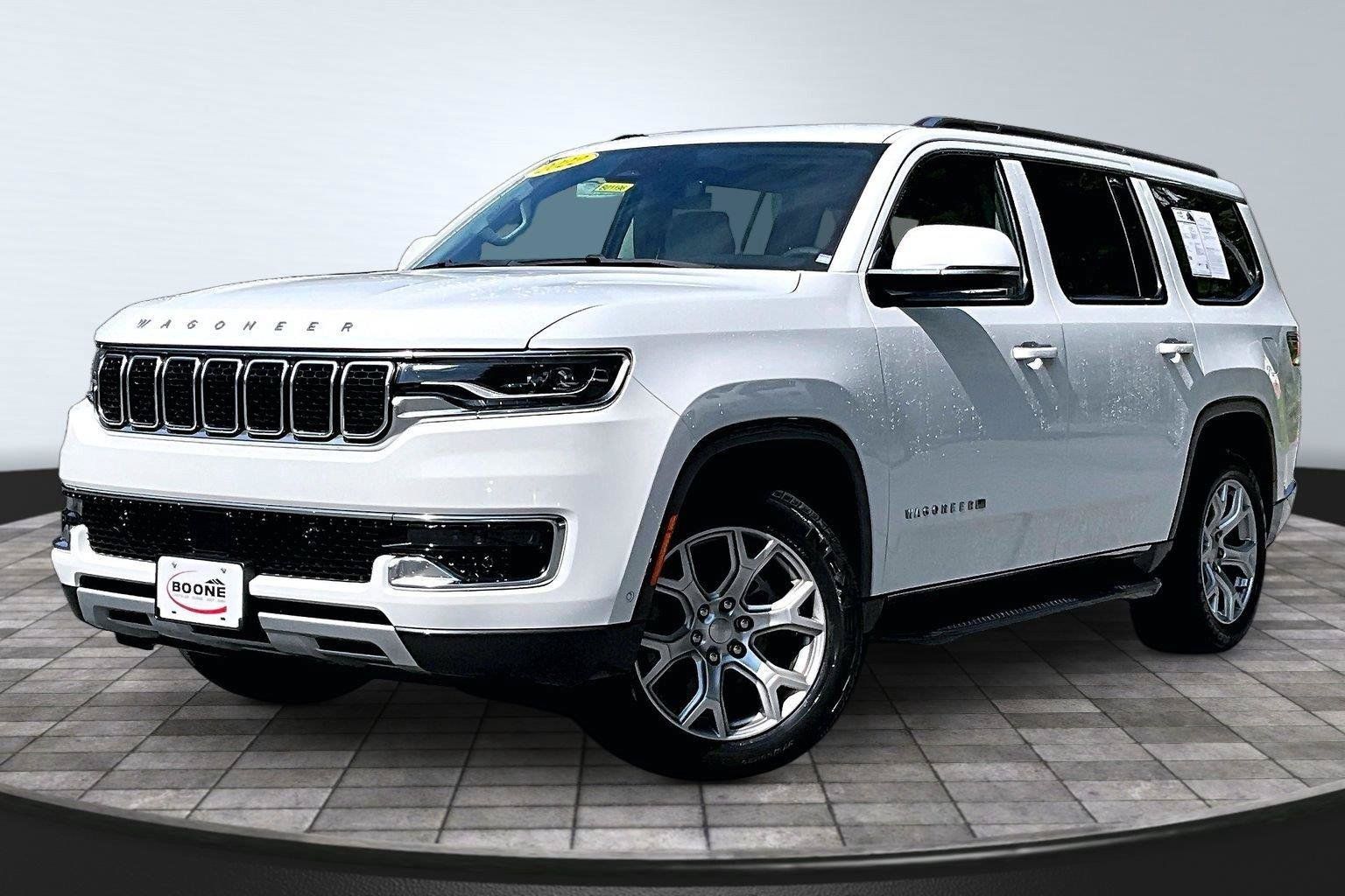 Certified 2022 Jeep Wagoneer Series II AWD/4WD image 12