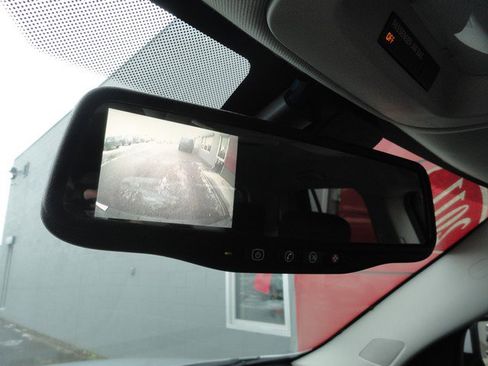 Used 2011 GMC Terrain SLE image 15