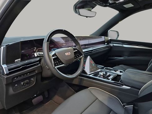 New 2026 Cadillac Escalade ESV Sport AWD/4WD image 34