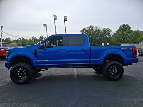 Used 2020 Ford F250 Lariat image 6