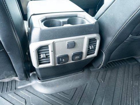 Used 2020 Ford F250 Lariat w/ Lariat Ultimate Package AWD/4WD image 34