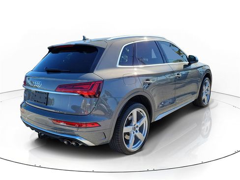 Certified 2023 Audi SQ5 Premium Plus w/ Premium Plus Package image 4