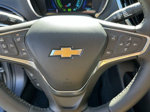 Used 2018 Chevrolet Volt Premier w/ Driver Confidence Package image 19